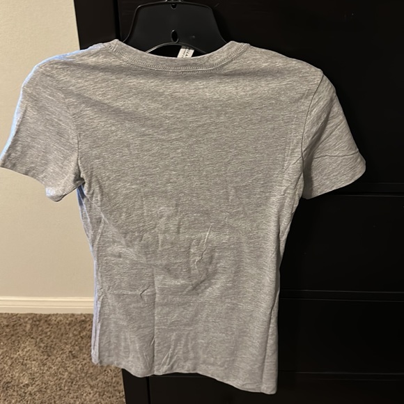 Miss Kitty’s fitted T-shirt - Picture 7 of 9